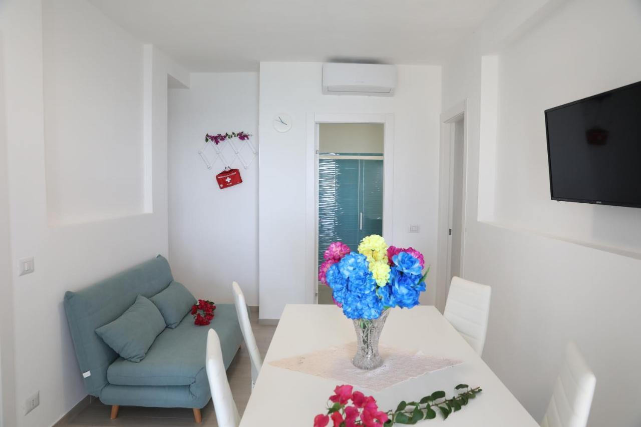 Covo Dei Marinai Villa Cava dʼAliga Buitenkant foto